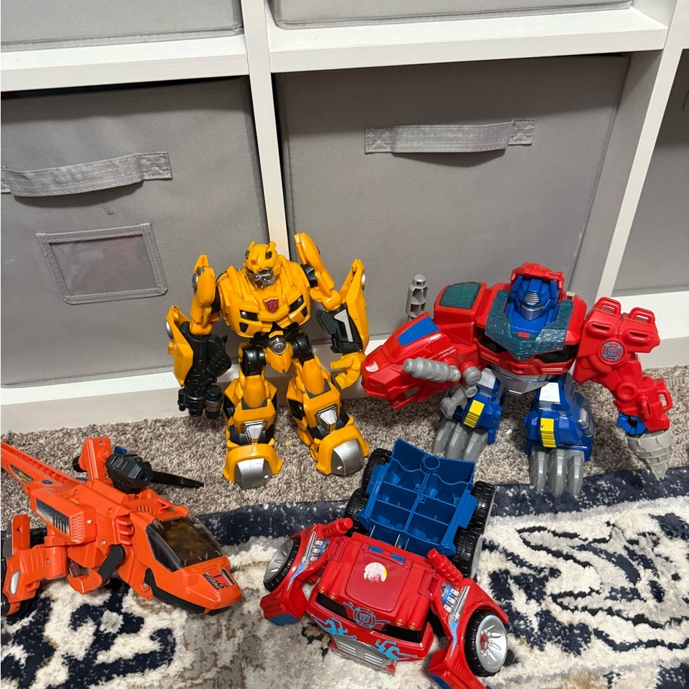 Action Figure Set - Yellow, Red, Blue
